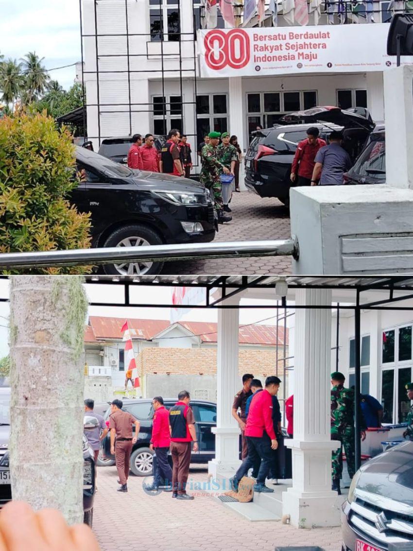 Tim Kejaksaan Negeri Tanjungbalai Periksa Kantor KPU Tanjungbalai, Sejumlah Berkas Diboyong