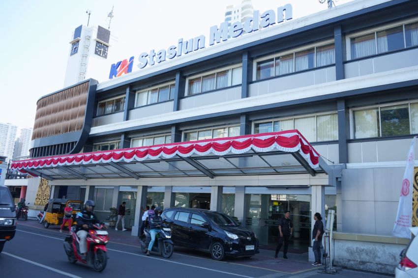 JPO Stasiun Medan Akan Dibongkar, Akses Masuk Penumpang Dialihkan Mulai 3 September