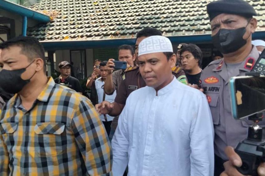 Gus Nur Terdakwa Kasus Tuduhan Ijazah Palsu Jokowi Dapat Amnesti Prabowo