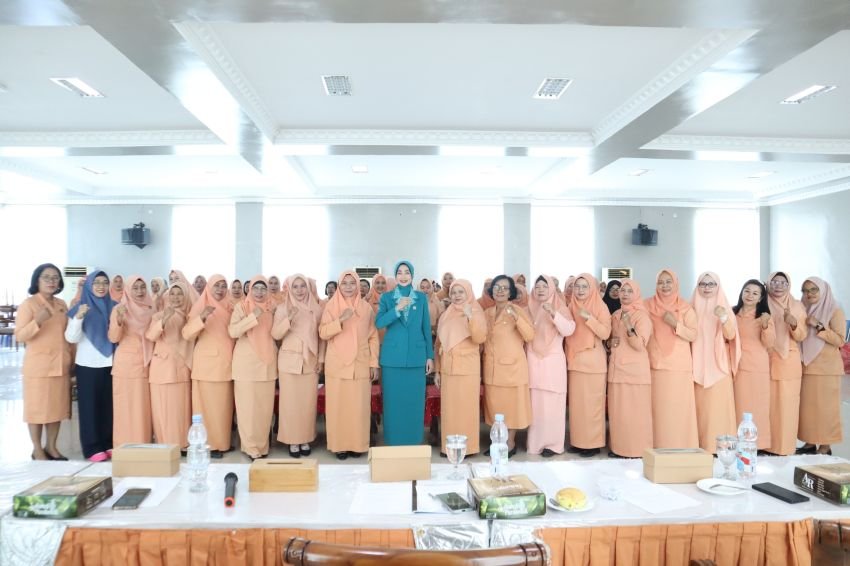 Dewan Penasihat DWP Tebingtinggi Ajak Anggota Tingkatkan Solidaritas dan Kreativitas