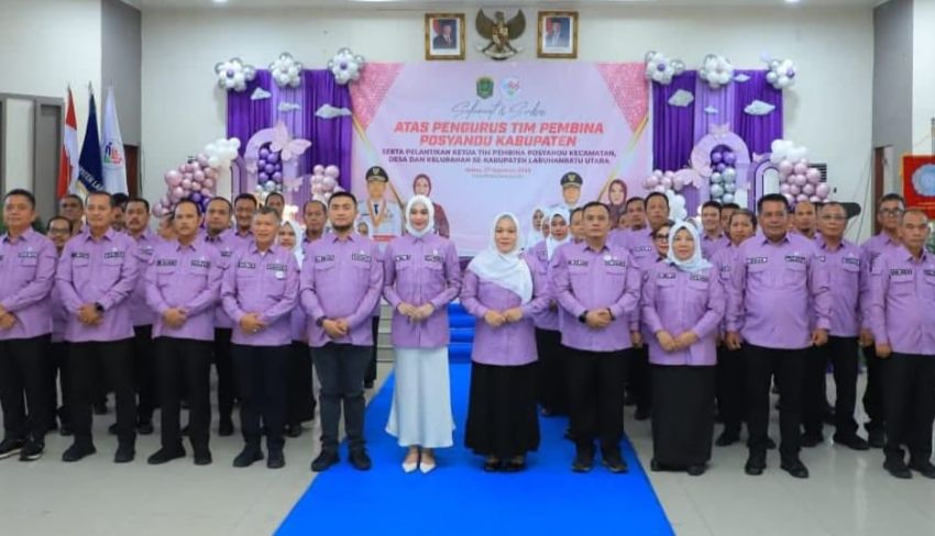 Hj Dhona Sihotang Dilantik Jadi Ketua TP Posyandu Labura