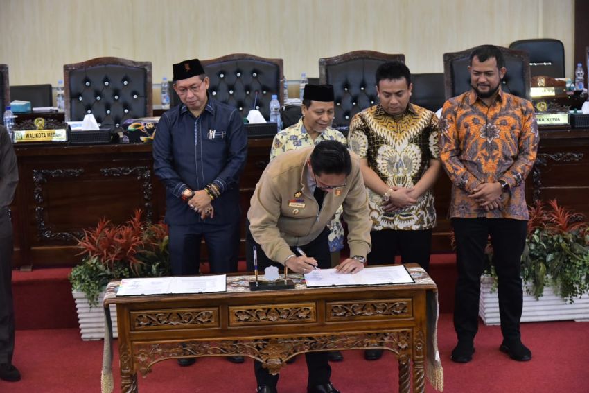 Wali Kota dan DPRD Medan Tandatangani KUA-PPAS R-APBD Tahun 2026 Sebesar Rp7,3 Triliun