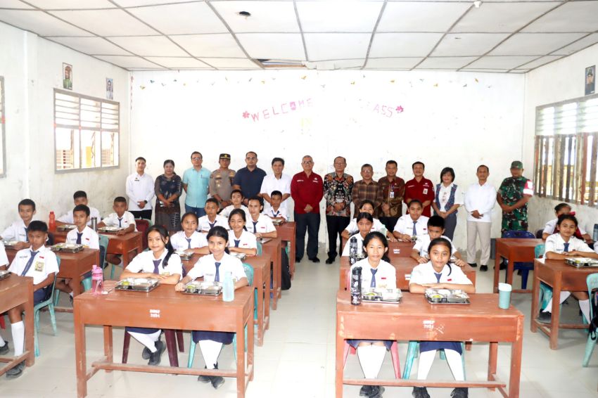 Pemerintah Kabupaten Nias Resmi Luncurkan Program Makan Bergizi Gratis di Hiliserangkai