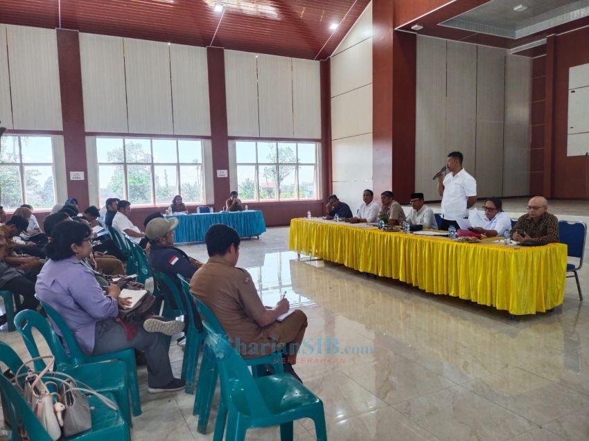 Warga Sidamanik Tolak Konversi Teh menjadi Kelapa Sawit