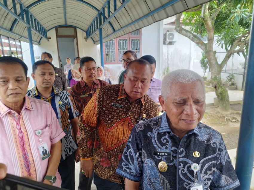 Wakil Gubernur Sumut Pimpin Rapat Evaluasi Pengolahan Retribusi
