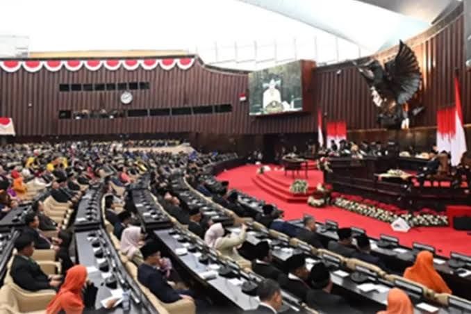 Hebat ! Sudah Dapat Tunjangan Rumah, Pajak Gaji Anggota DPR Ditanggung Negara