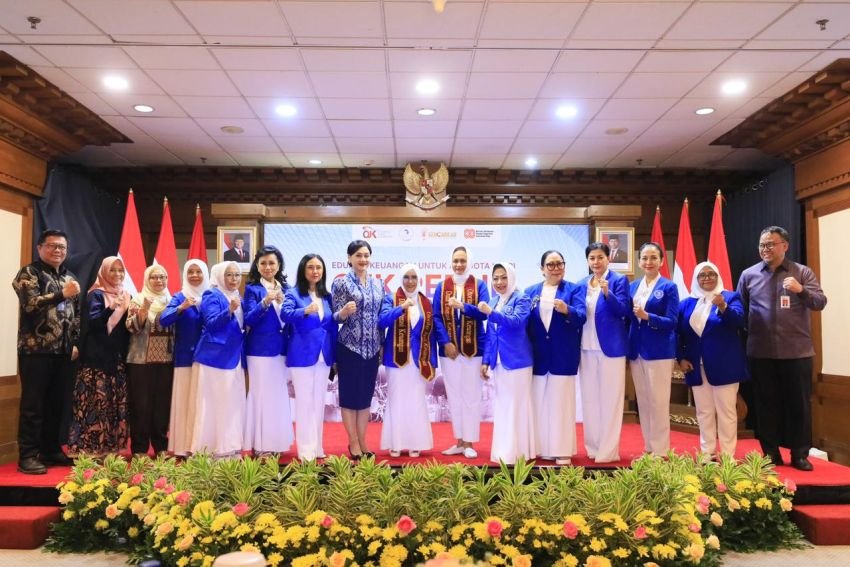 Perempuan Pelaku UMKM Didorong Jadi Motor Penggerak Literasi Keuangan