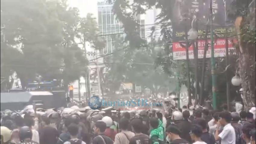 Ribuan Mahasiswa Cipayung Plus Datangi Gedung DPRD Medan