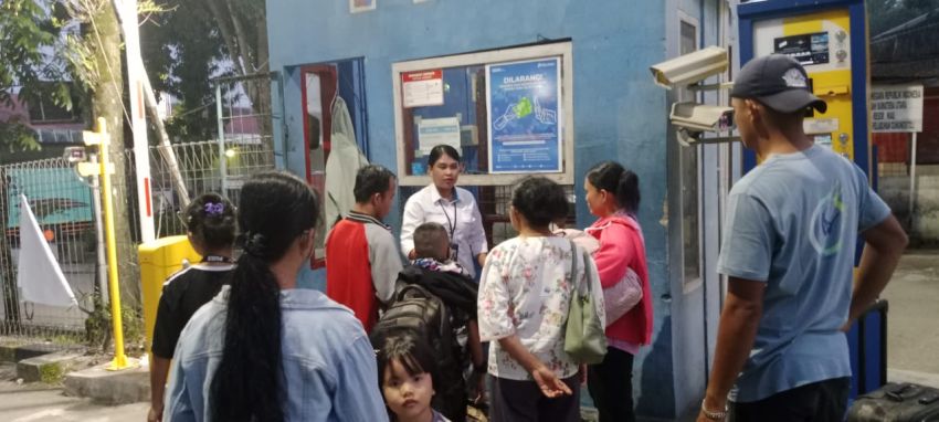 Warga Keluhkan Mahalnya Tarif Masuk Pelabuhan Angin Gunungsitoli