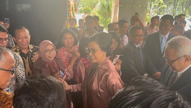 Sri Mulyani Serahkan Jabatan Menkeu kepada Purbaya Yudhi Sadewa