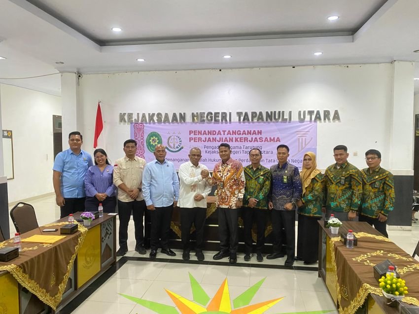 PA Tarutung dan Kejari Taput Teken MoU Perkuat Perlindungan Hukum Anak
