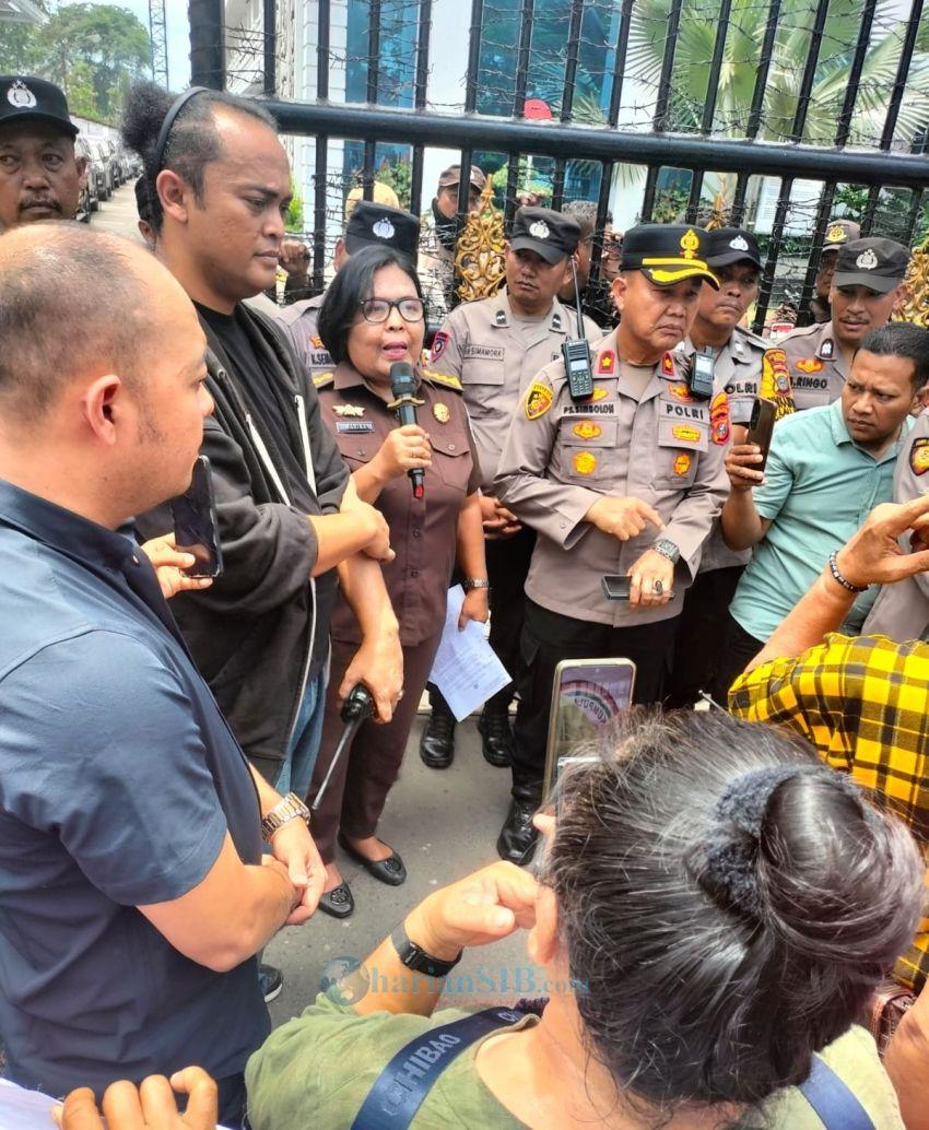 Massa Komite Tani Menggugat Demo di Kejati Sumut, Ini Tuntutannya