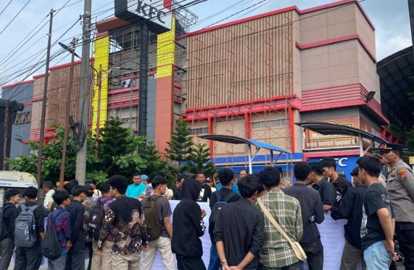 Mahasiswa Demo, Tuduh PT APL dan Suzuya Tanjungmorawa Gelapkan Pajak Rp 2,2 Miliar