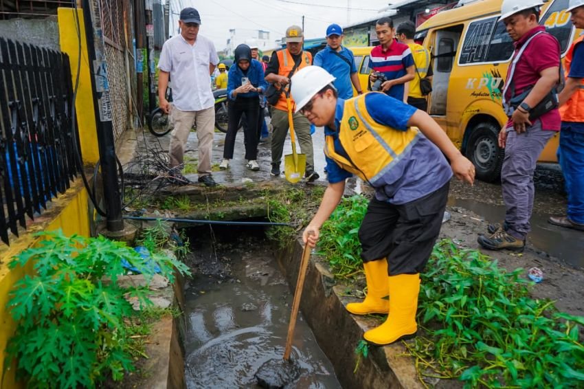 Peringati World Cleanup Day, Medan Gelar Gotong Royong Massal dan Normalisasi Drainase