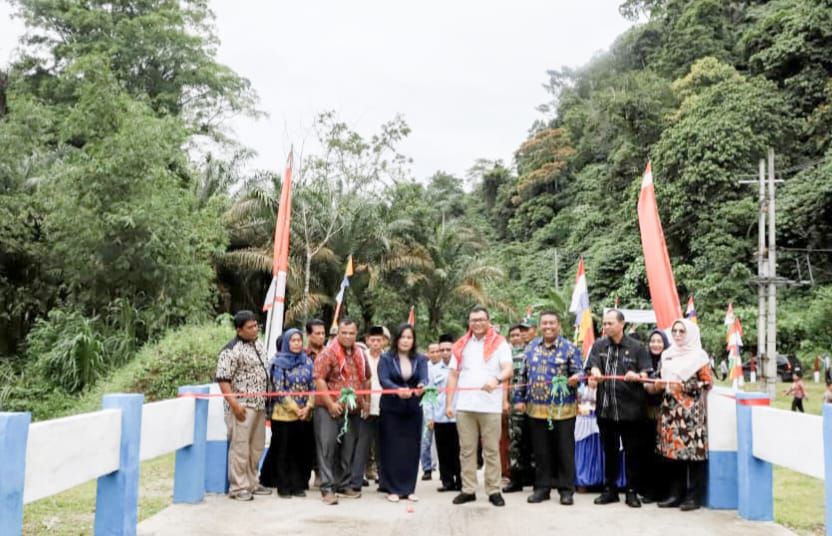 Bupati Resmikan Jembatan Lau Lateng di Sibolangit
