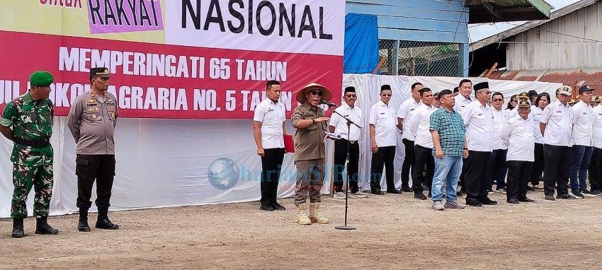Bupati Tapteng Ancam Tutup Perusahaan yang Skema Plasmanya Tak Jelas