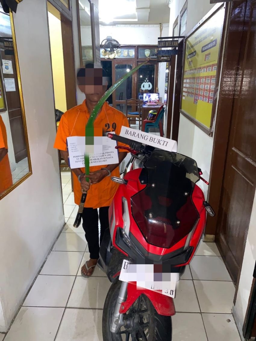 Bawa Celurit 2 Meter, Remaja Diduga Hendak Tawuran Diamankan Polisi
