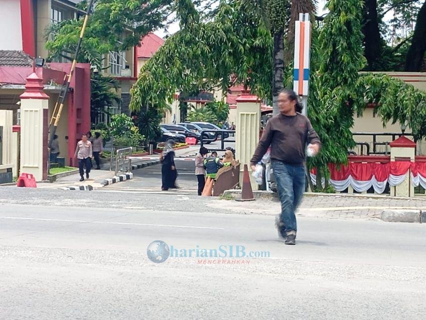 Situasi di Depan Mapolda Sumatera Utara Masih Tampak Sepi