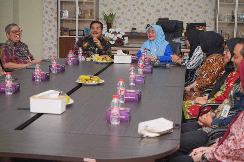 Kunjungi RS Haji Medan, Sekda Provsu Togap Minta Sukseskan Probis untuk Masyarakat Sumut