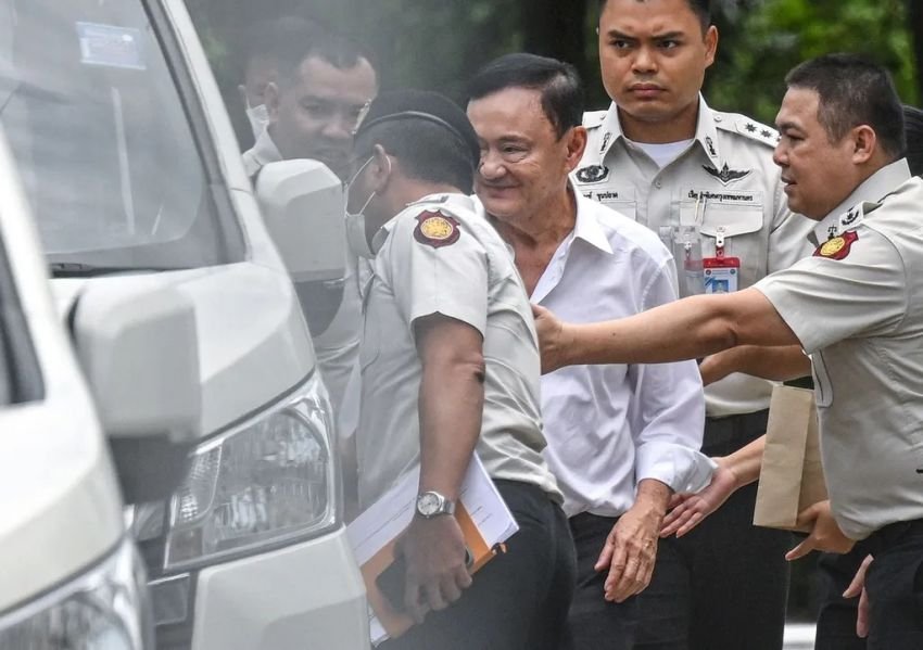 Mantan PM Thailand Thaksin Shinawatra Dijebloskan ke Penjara