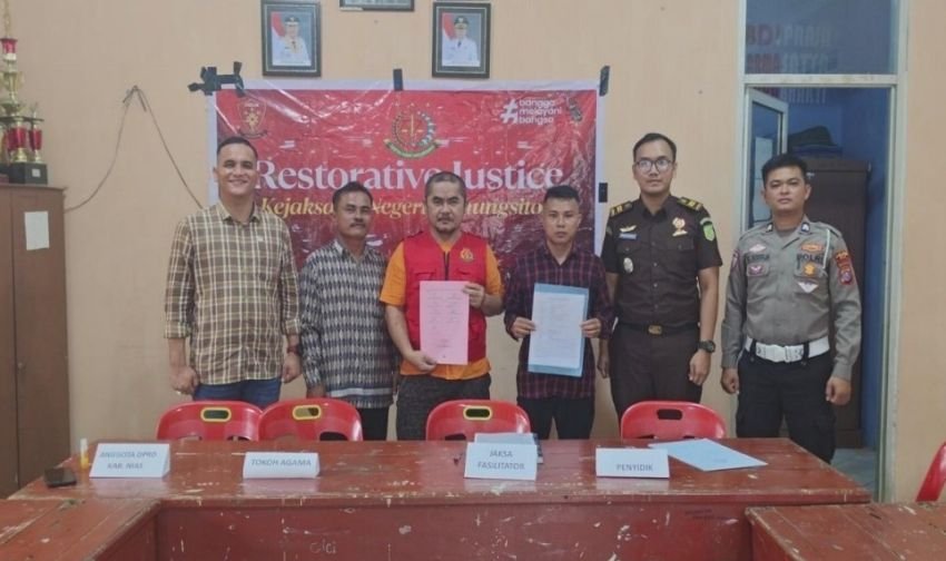 Terapkan RJ, Kejari Gunungsitoli Selesaikan Perkara Tabrakan Mengakibatkan Luka Luka di Nias