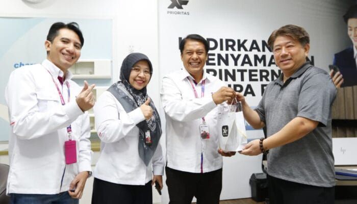 XLSmart Beri Diskon 50 Persen di Hari Pelanggan Nasional 2025
