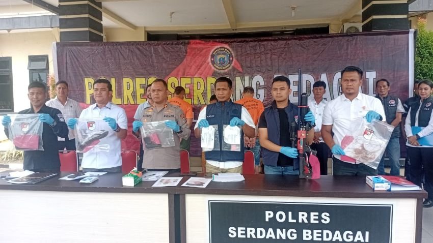 Polres Sergai Tangkap Empat Tersangka Penganiayaan, Senjata Api Pabrikan Rusia dan Narkotika Turut Diamankan