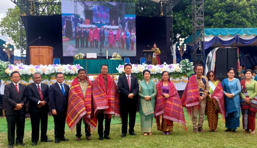 Perayaan Minggu Ekologi di HKBP Sidikalang, Ephorus Ajak Warga Gereja Tanam Pohon dan Merawat Alam