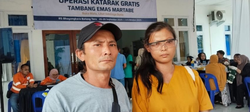 Menjemput Kesempatan Kedua Lewat Program Operasi Katarak Gratis Martabe