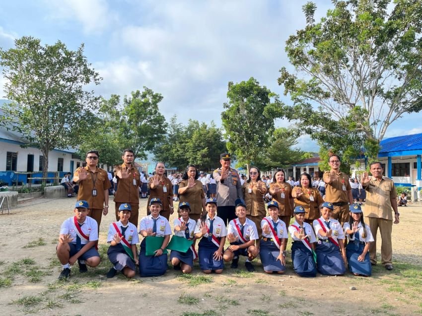 Antisipasi Kenakalan Remaja, Polsek Mardingding Kunjungi Sekolah