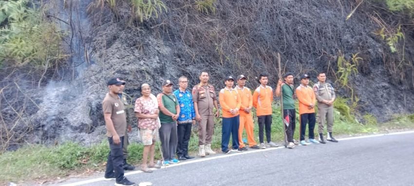 Satpol PP Tapteng Ingatkan Bahaya Bakar Lahan, Warga Diminta Hentikan Kebiasaan Lama