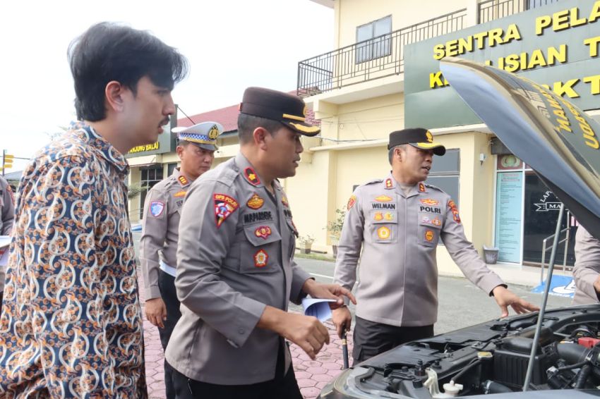 Kapolres Tanjungbalai Cek Langsung Kelayakan Kendaraan Dinas Personel