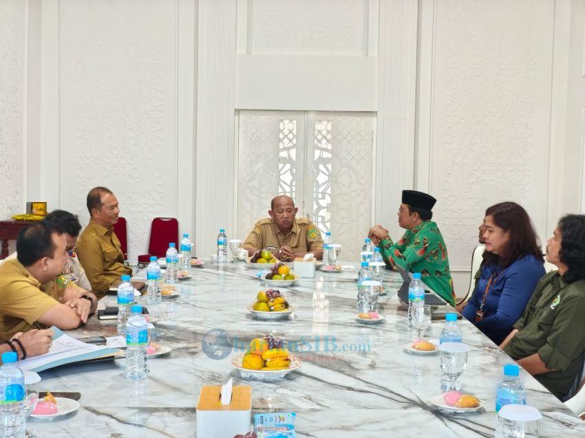 Pdt Penrad Siagian dan Bupati Langkat Bahas Masalah 585 Pegawai Paruh Waktu Diluar PPPK Belum Diakomodir