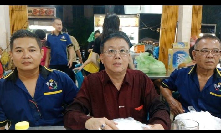 Hasyim SE dan Komunitas Wu Xing Bagikan 750 Paket Makanan Kepada Warga