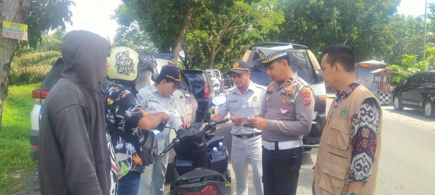 15 Kendaraan Terjaring Razia Pajak di Batubara