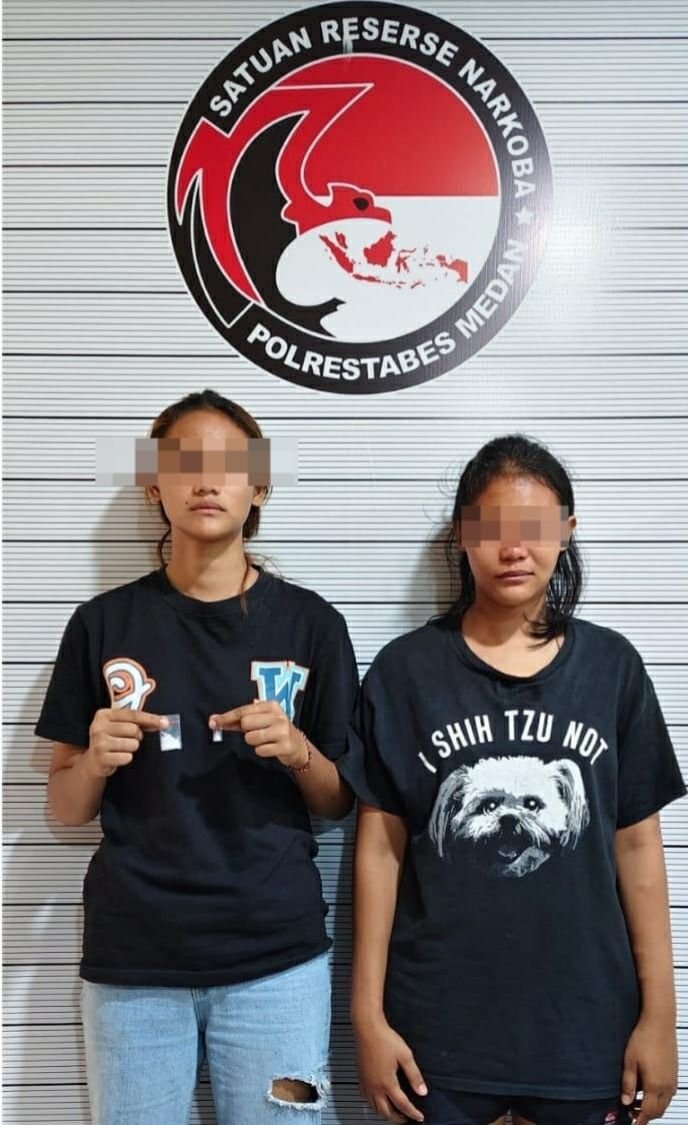 Kompak Jadi Pengedar Sabu, Dua Wanita Kakak Beradik Diciduk Polrestabes Medan