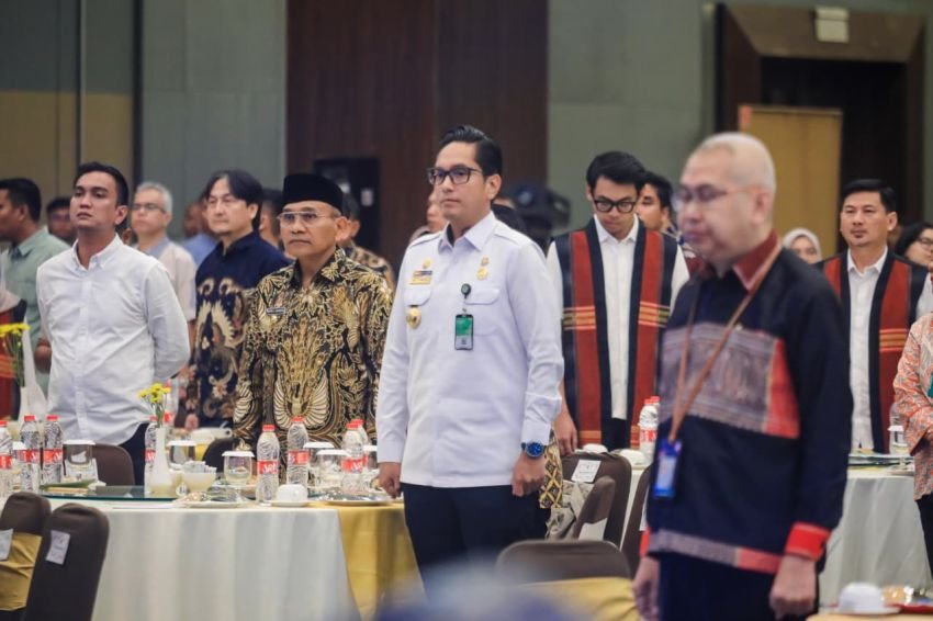 Ikuti Konreg PDRB- ISE 2025 se- Sumatera, Rico Waas dan BPS Tandatangani MoU Penyediaan Pemanfaatan Pengembangan Data