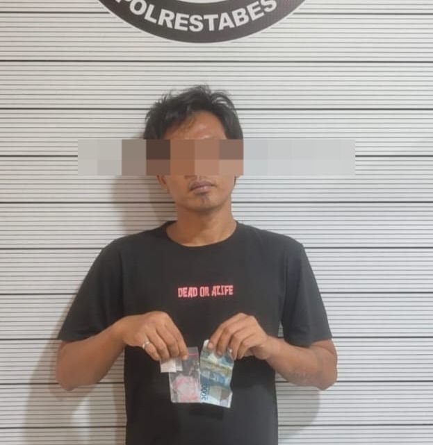 Polrestabes Medan Ciduk Pengedar Sabu dari Depan Rumahnya