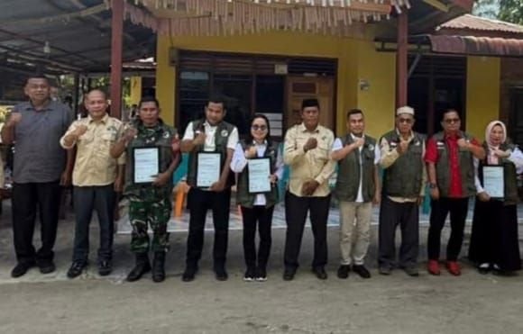 140 Anggota Koperasi Produsen Karya Desa Mandiri Desa Simangalam Terima APD dan STDB