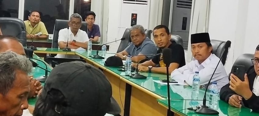DPRD Tapteng Tolak Pembentukan Pansus Proyek Kantor Bupati