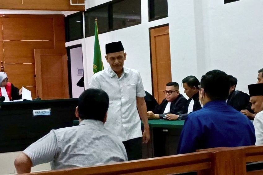 JPU Sebut Kades Kohod Arsin Jual Laut Rp 33 Miliar ke Nono Sampono