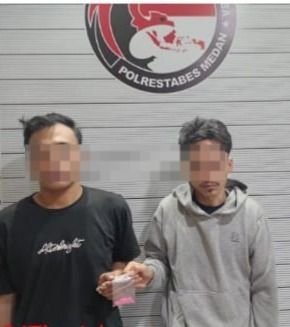 Dua Pengedar Ekstasi Dibekuk Satres Narkoba Polrestabes Medan