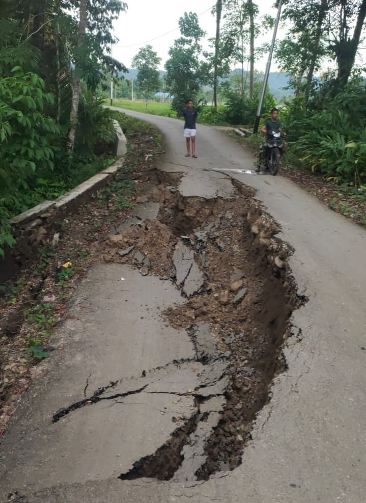 Hambat Aktivitas Warga, Kades Dahana di Nias Harapkan Penanganan Jalan Amblas