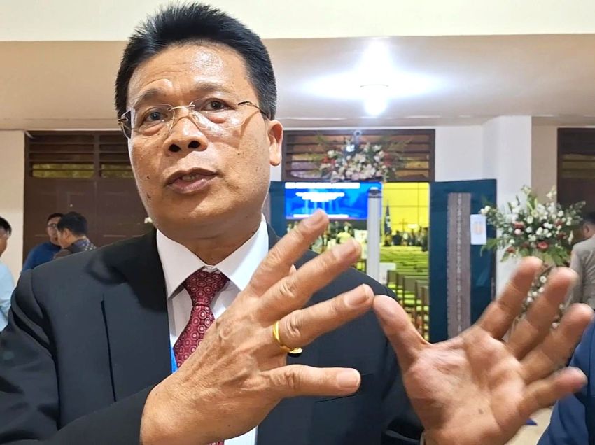 Ephorus HKBP Desak Gubernur Sumut Rekomendasikan Tutup TPL