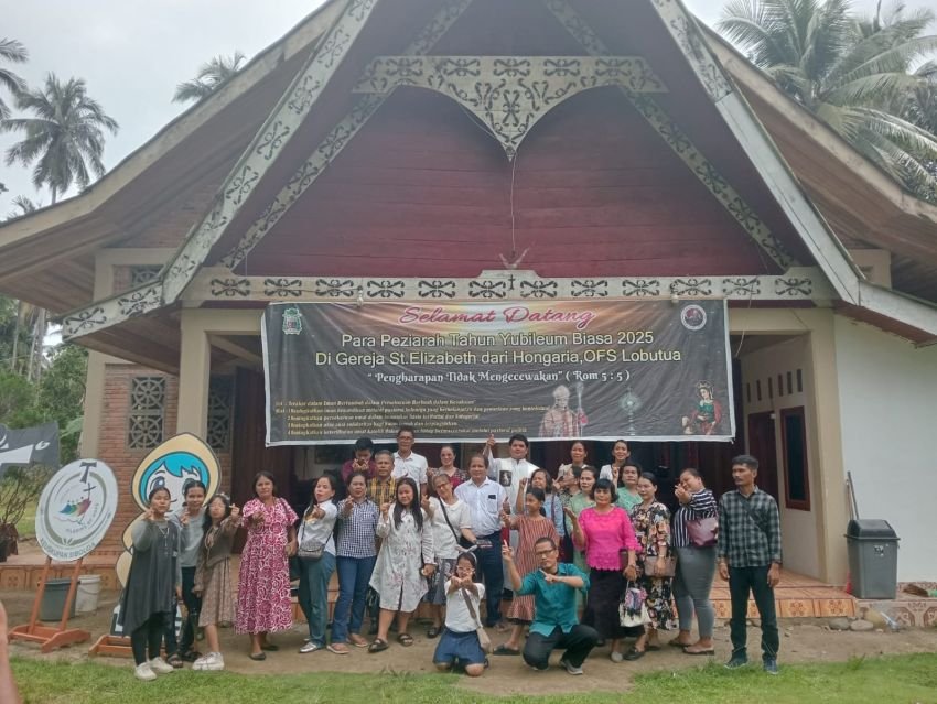 Umat Katolik KBG St Brigitta Sibolga Julu Ziarah Tahun Yubileum 2025 ke Gereja Lobu Tua