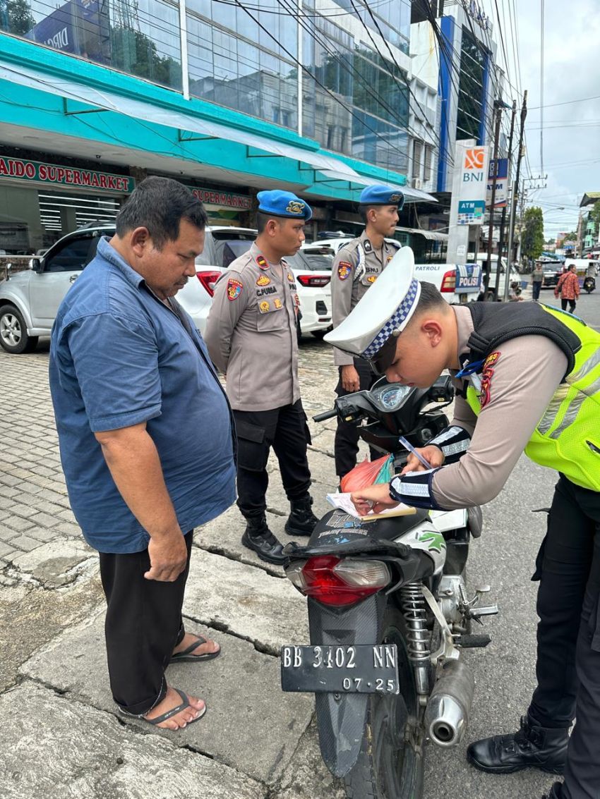 Satlantas Polres Sibolga Gelar Operasi Zebra Toba 2025, Pelanggaran Lalu Lintas Menurun