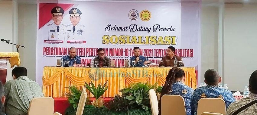 Bupati Tapteng Sebut Hanya 2 Perusahaan Sawit Setujui Skema Kemitraan