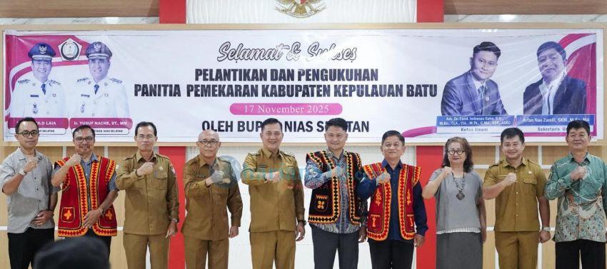 Bupati Nias Selatan Kukuhkan Panitia Pemrakarsa Pembentukan Kabupaten Kepulauan Batu
