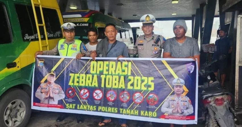 Satgas Preemtif Polres Tanah Karo Sosialisasikan Operasi Zebra Toba 2025 di Terminal Kabanjahe