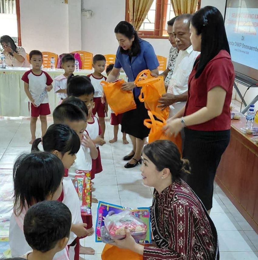 Bunda PAUD Nias Barat Apresiasi Pendidik Berikan Layanan Terbaik Bagi Anak-anak